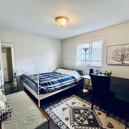 Airport Cozy Room 舒适小屋 Vancouver, Richmond,Near Yvr المظهر الخارجي الصورة