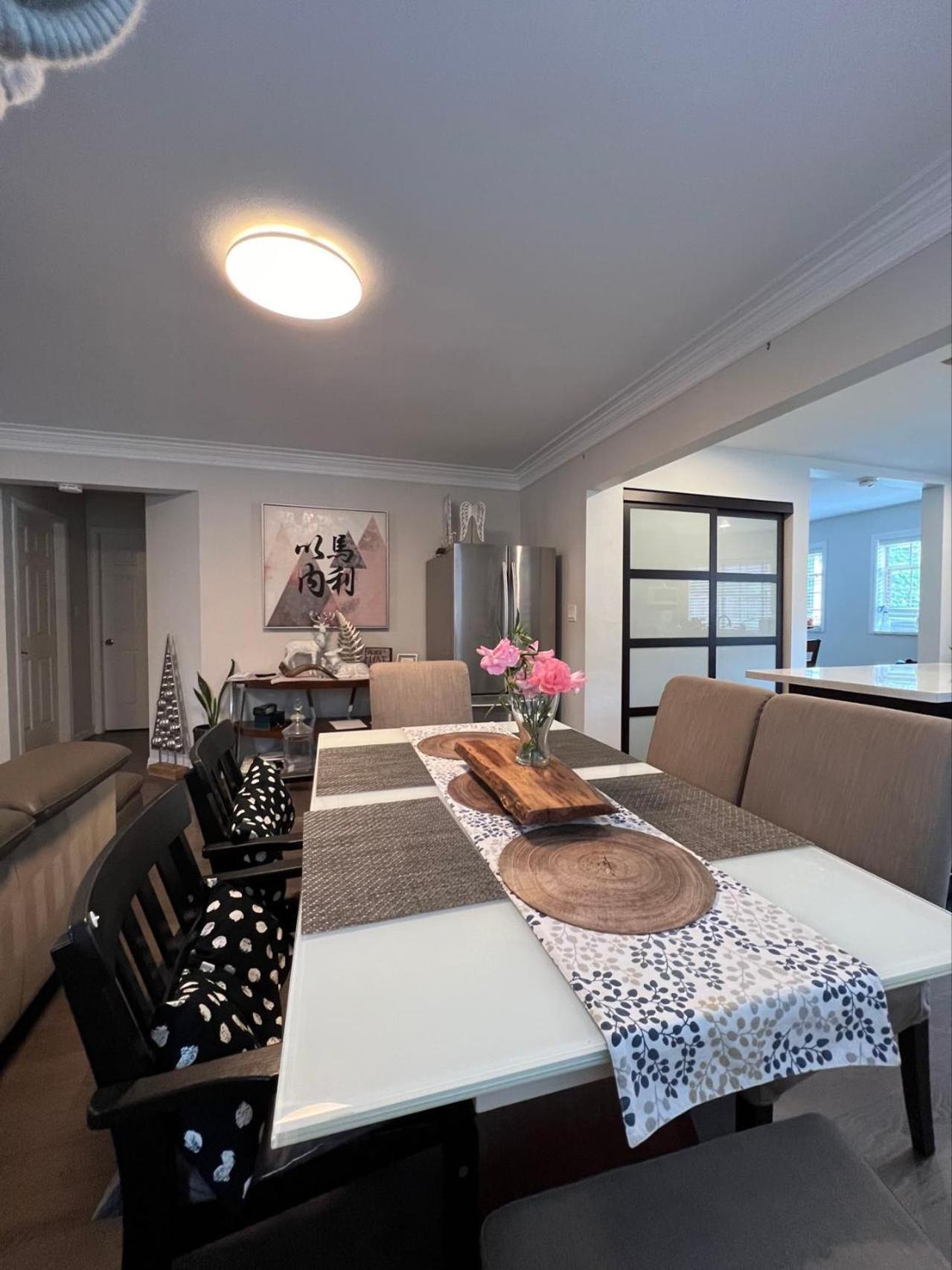 Airport Cozy Room 舒适小屋 Vancouver, Richmond,Near Yvr المظهر الخارجي الصورة